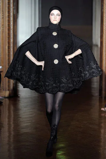 Christian Lacroix Fall 2009 Haute Couture