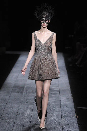 Valentino Fall 2009 Haute Couture