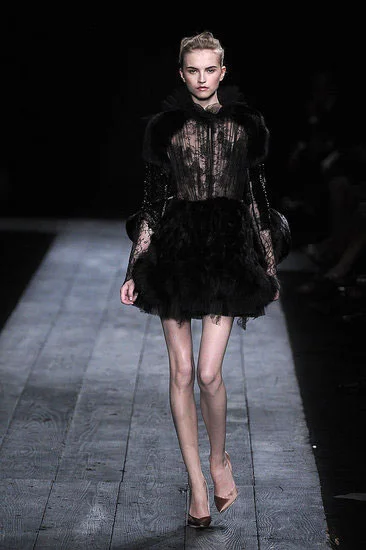 Valentino Fall 2009 Haute Couture