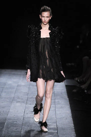Valentino Fall 2009 Haute Couture