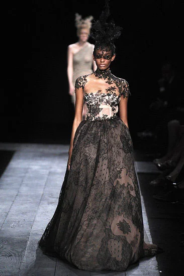 Valentino Fall 2009 Haute Couture
